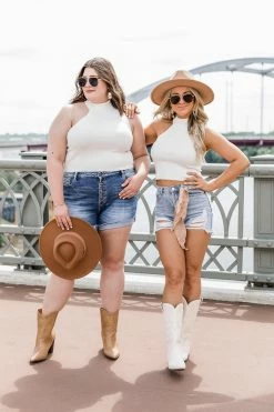 Promo ✔️ Pink Lily Worthwhile Time Ivory Cutout Turtleneck Sweater Tank FINAL SALE ⌛