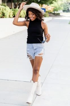 Flash Sale ๐ Pink Lily Clear My Schedule Black Mock Neck Sweater Tank โ๏ธ